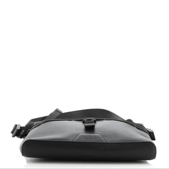 Louis Vuitton Messenger PM Dark indignity - limited edition - Picture 6 of 6